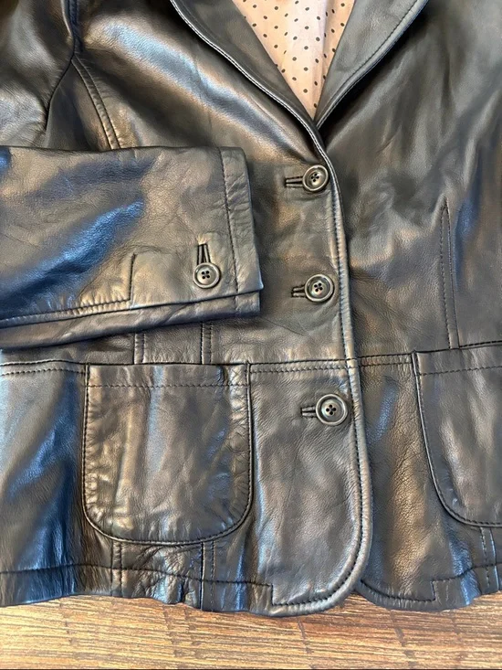 Boden Butter-Soft Leather Blazer Jacket Black Size 10 EUC - Picture 4 of 7